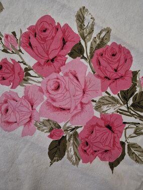 1950's Pink Roses Print Cotton Tablecloth